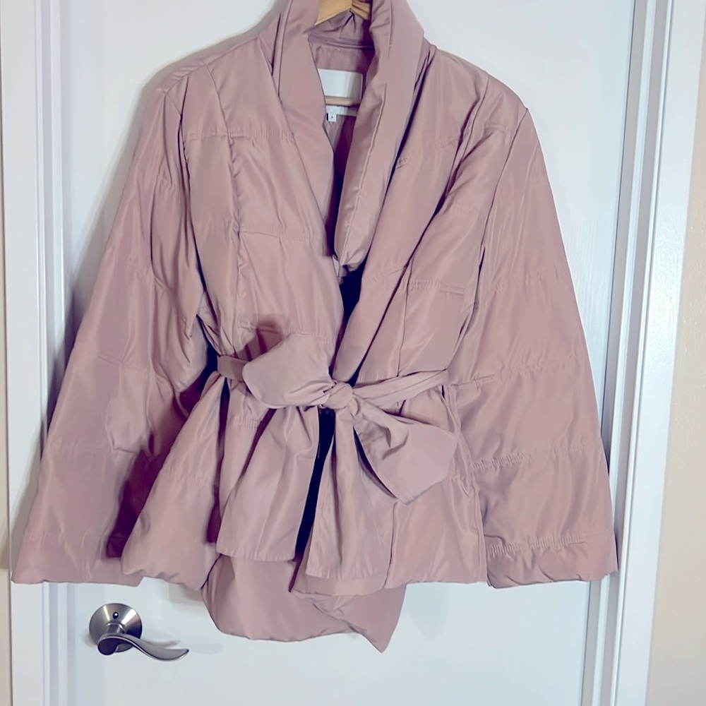 POWDER PINK PUFFER JACKET